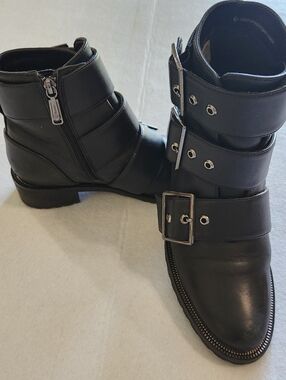 Blondo Leather Waterproof Black Buckle Strap Ankle Boots Women Size 7